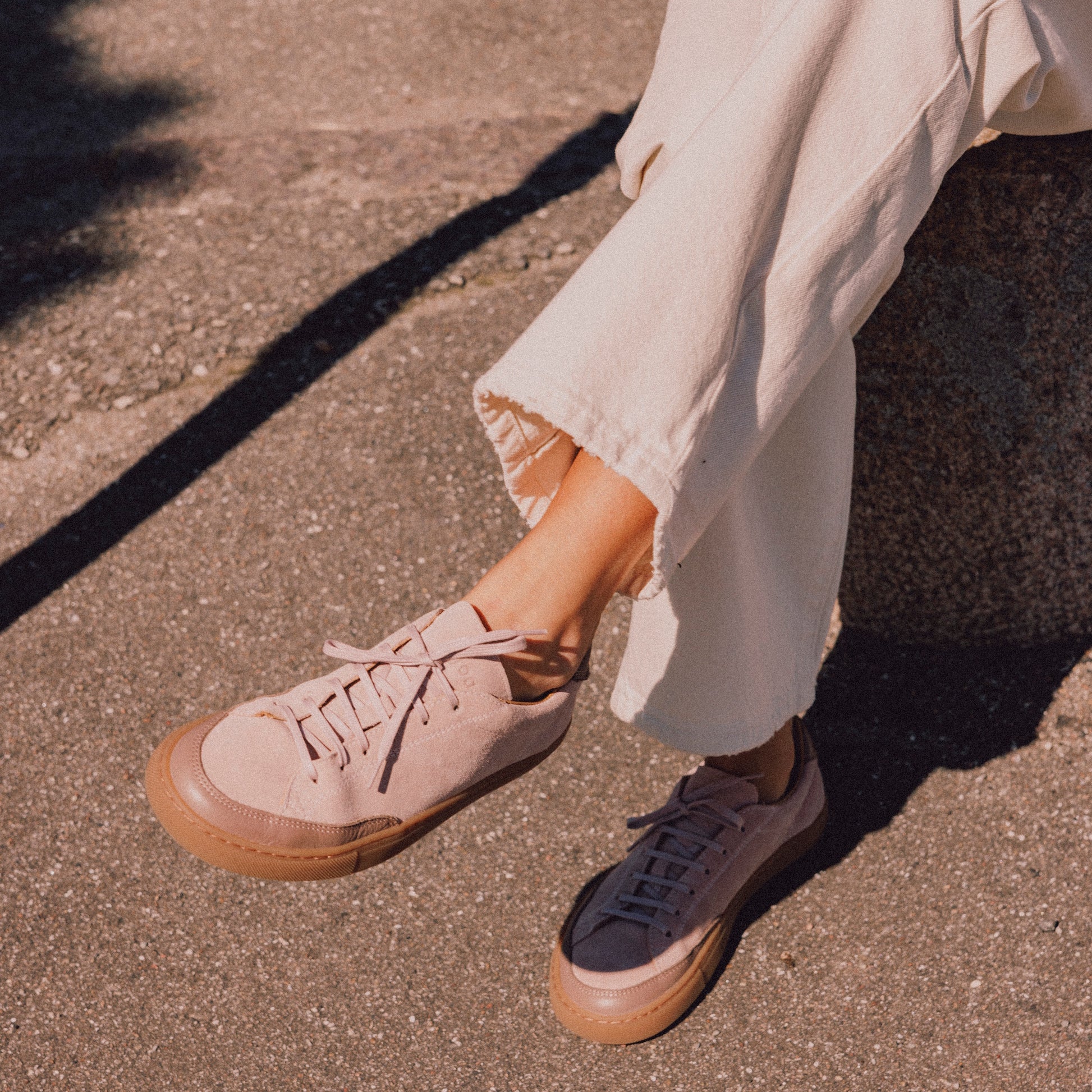 Dust Suede JOA barefoot